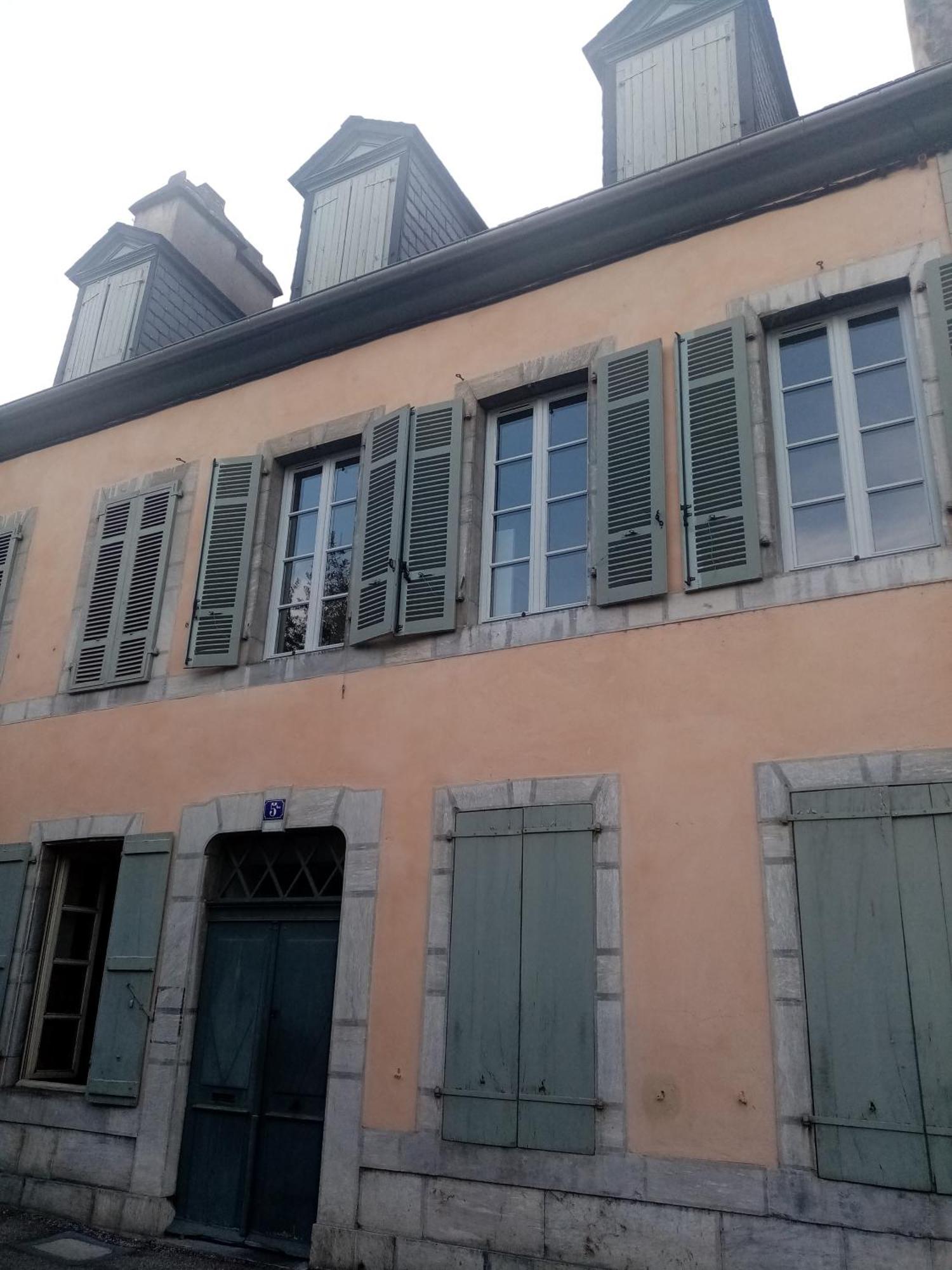 Charmant Appartement Au Centre De Bagnères-de-Bigorre Esterno foto