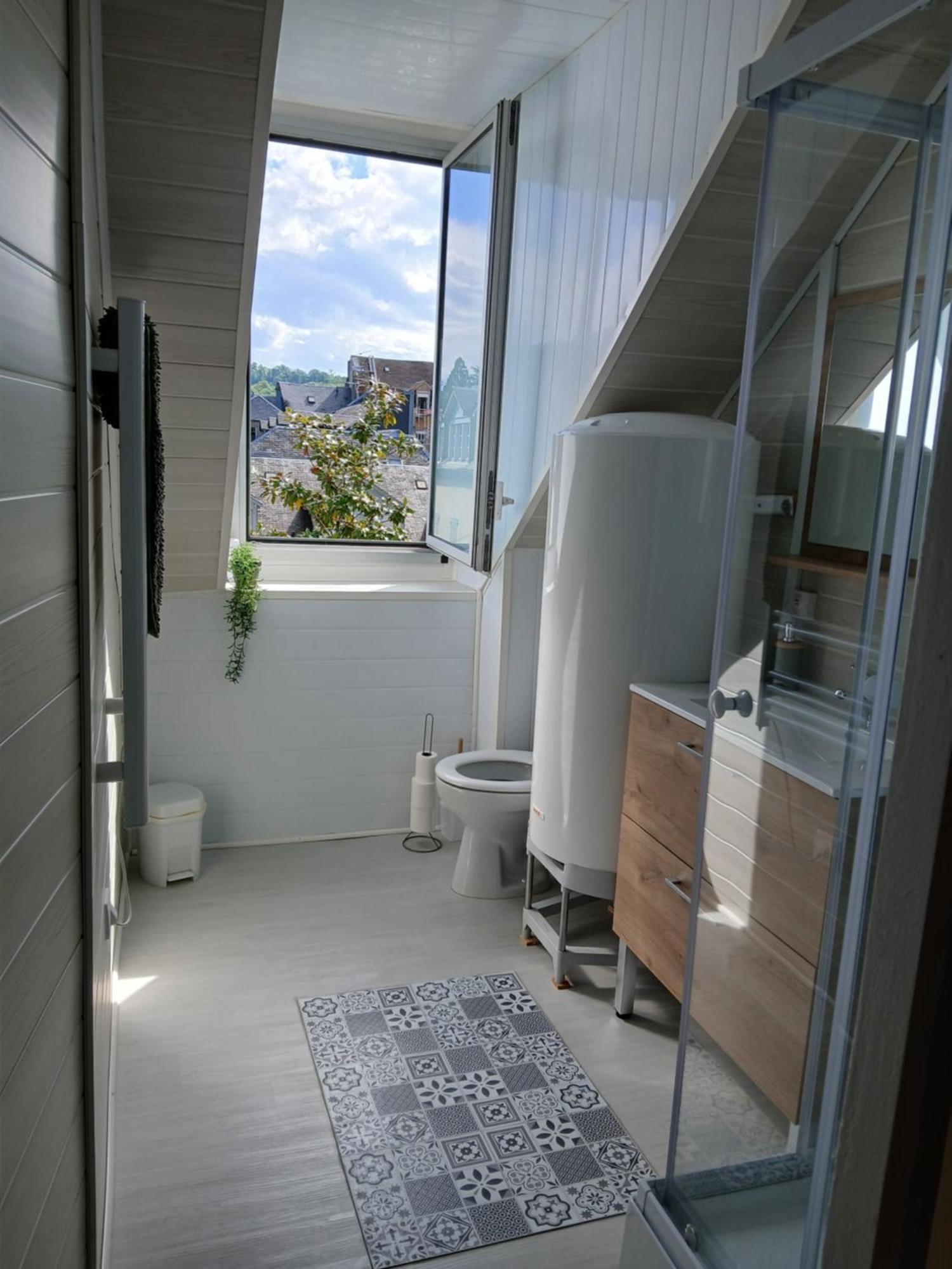 Charmant Appartement Au Centre De Bagnères-de-Bigorre Esterno foto